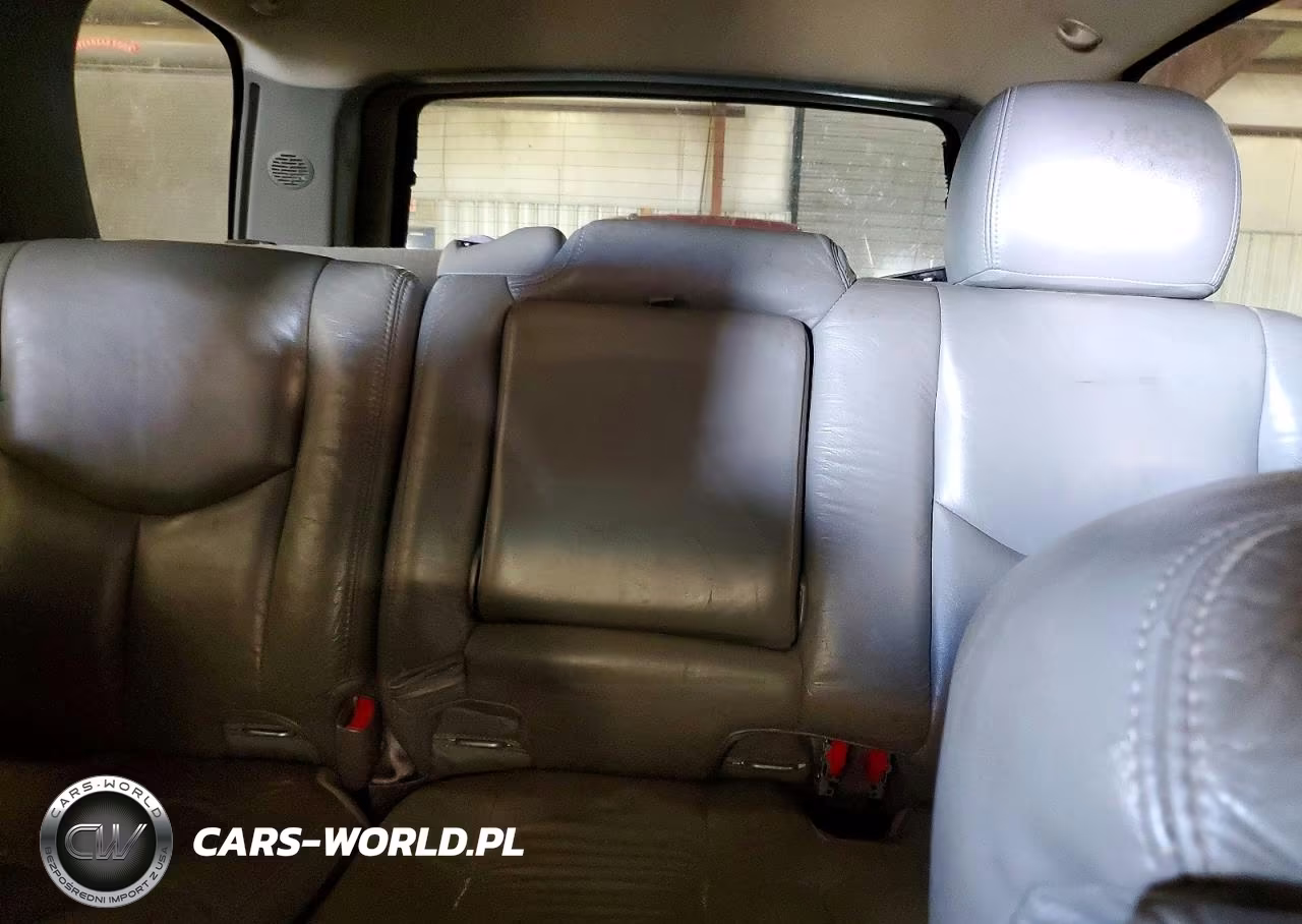 2003 Chevrolet Tahoe K1500 VIN:1GNEK13Z33J288327 - 10