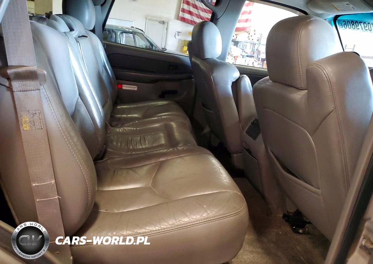 2003 Chevrolet Tahoe K1500 VIN:1GNEK13Z33J288327 - 11