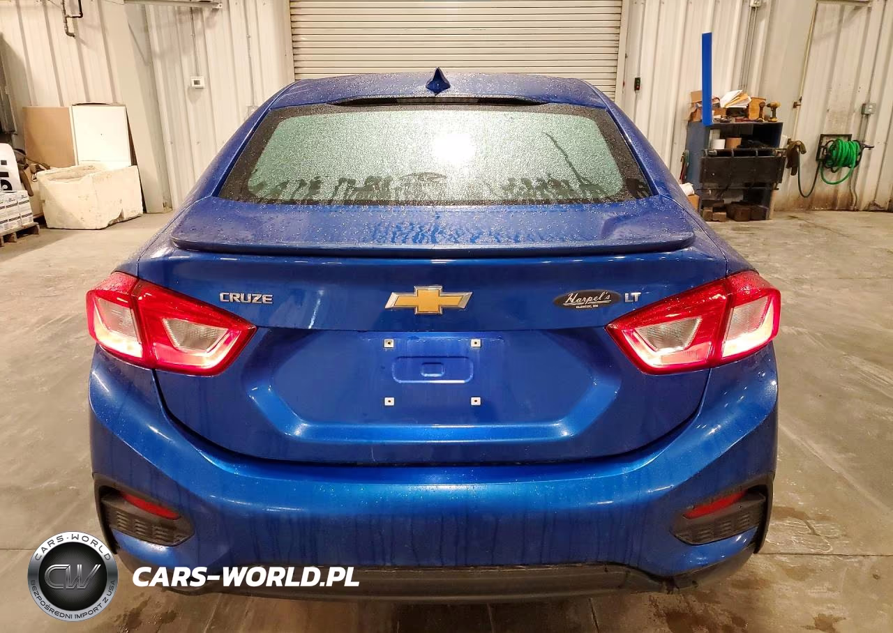 2017 Chevrolet Cruze Lt VIN:1G1BE5SM7H7268949 - 6