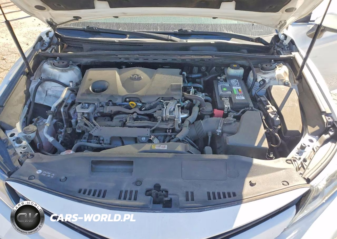 2018 Toyota Camry Le VIN:JTNB11HK9J3004254 - 11
