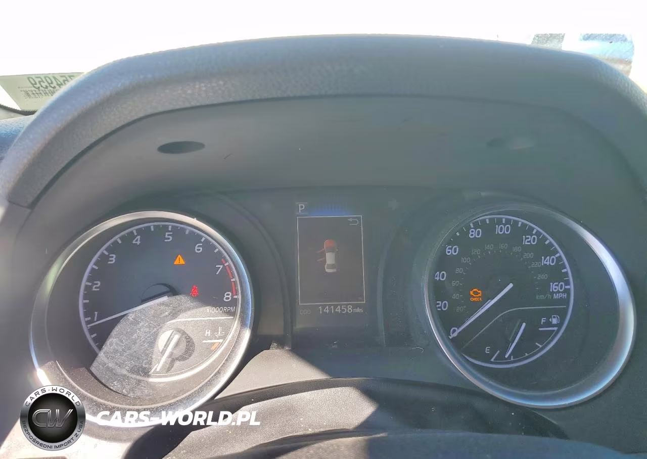2018 Toyota Camry Le VIN:JTNB11HK9J3004254 - 9