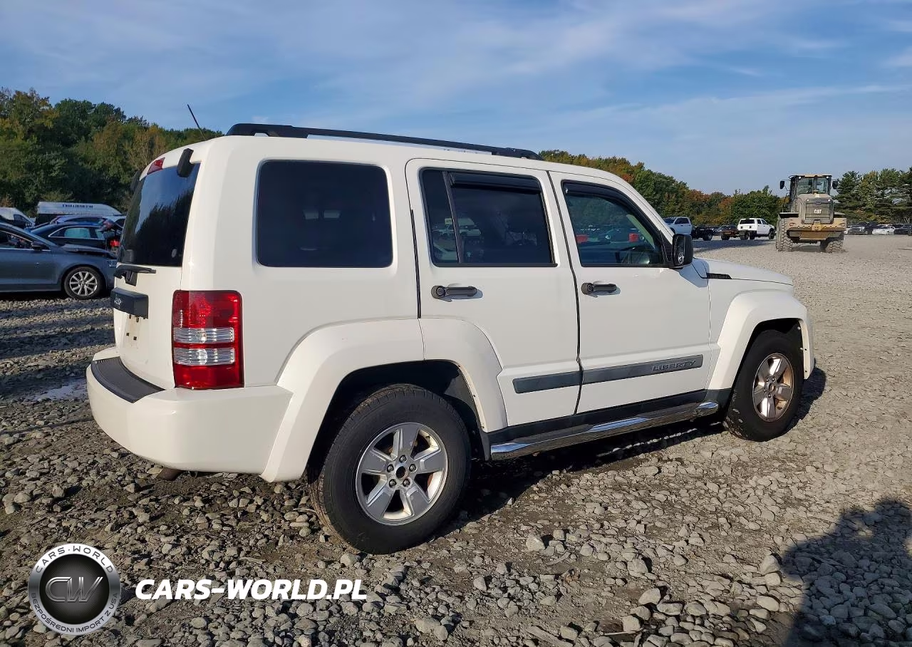 2010 Jeep Liberty Sport VIN:1J4PN2GK1AW160223 - 3