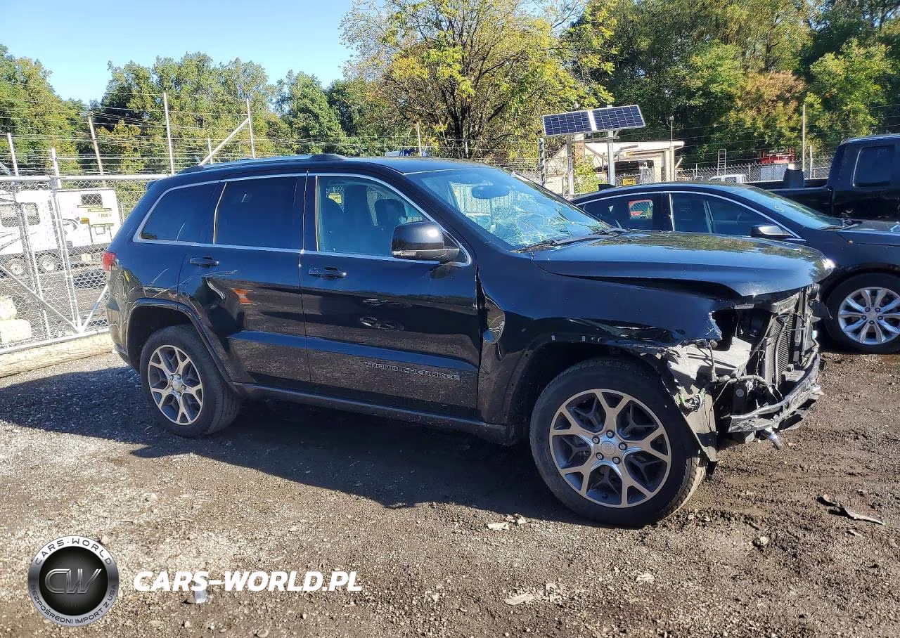 2018 Jeep Grand Cherokee Limited VIN:1C4RJFBG5JC135329 - 4