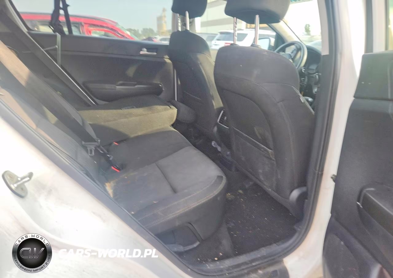 2019 Kia Sportage Lx VIN:KNDPM3AC2K7554650 - 10