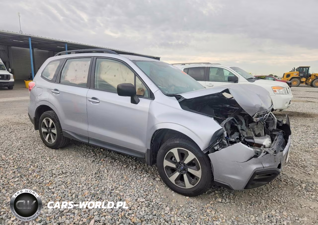 2018 Subaru Forester 2.5I VIN:JF2SJABC5JH474114 - 4