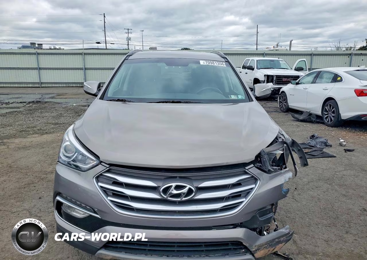 2018 Hyundai Santa Fe Sport 2.4L VIN:5NMZUDLB7JH105037 - 5
