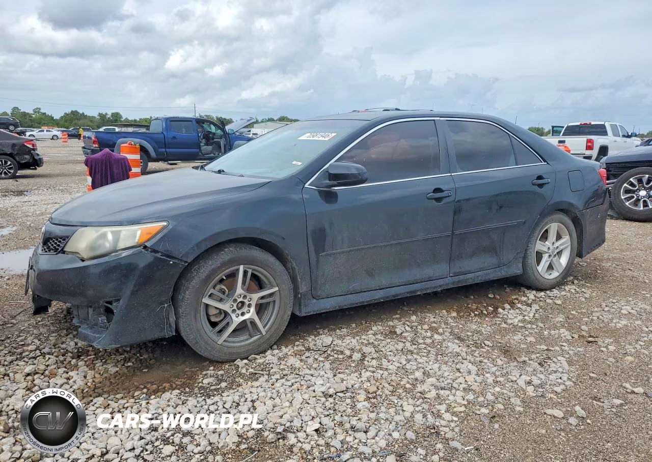 2014 Toyota Camry Se – zdjęcie 1 z 12