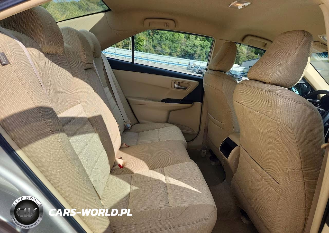 2015 Toyota Camry Le VIN:4T4BF1FK2FR485377 - 10