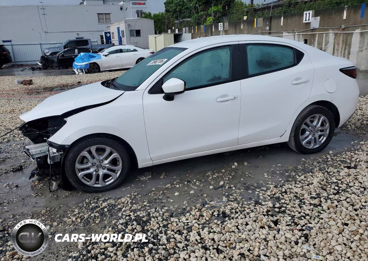 2016 Scion Ia Base VIN:3MYDLBZV4GY101952 - 1