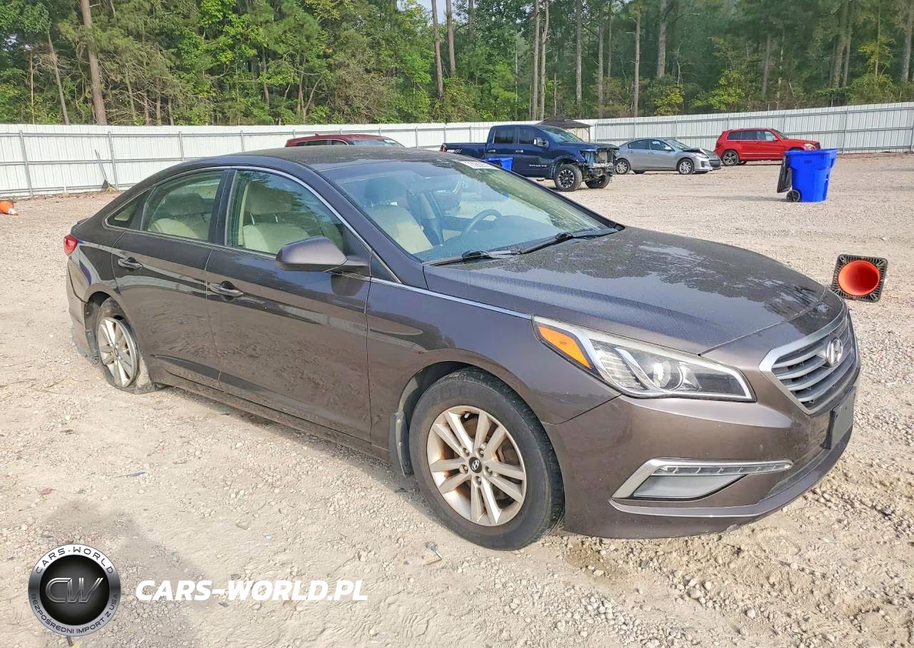2015 Hyundai Sonata Se VIN:5NPE24AF3FH245140 - 4