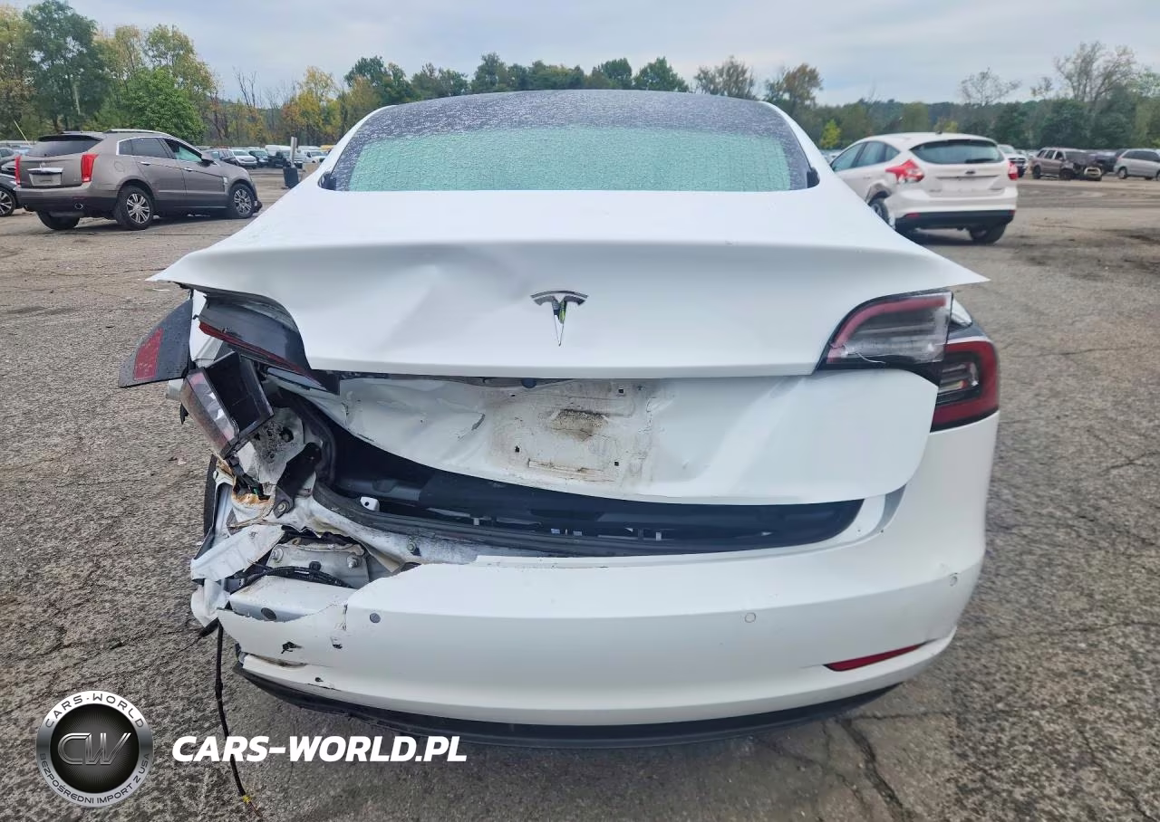 2018 Tesla Model 3 VIN:5YJ3E1EB6JF096976 - 6