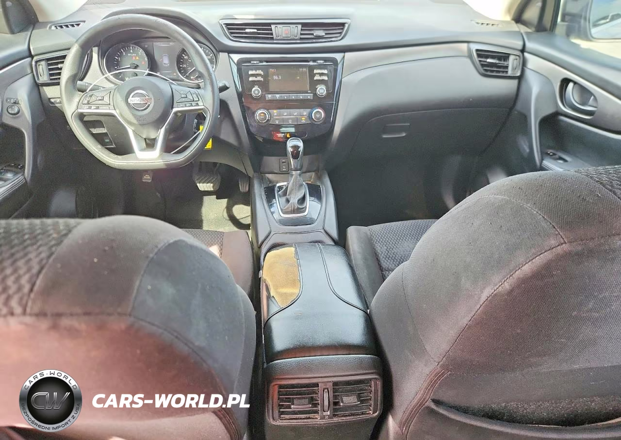 2018 Nissan Rogue Sport S VIN:JN1BJ1CP8JW155062 - 8