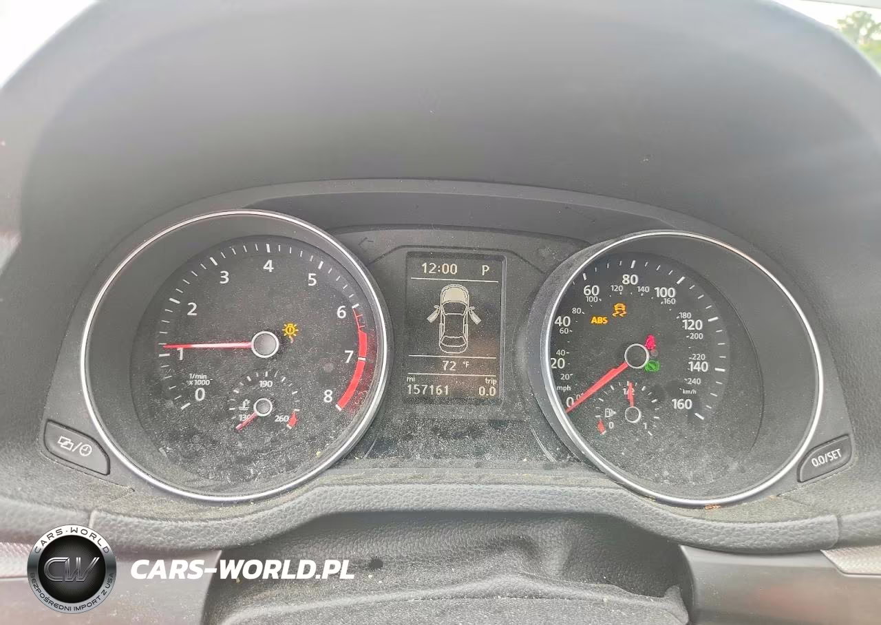 2018 Volkswagen Passat S VIN:1VWAA7A35JC045676 - 9