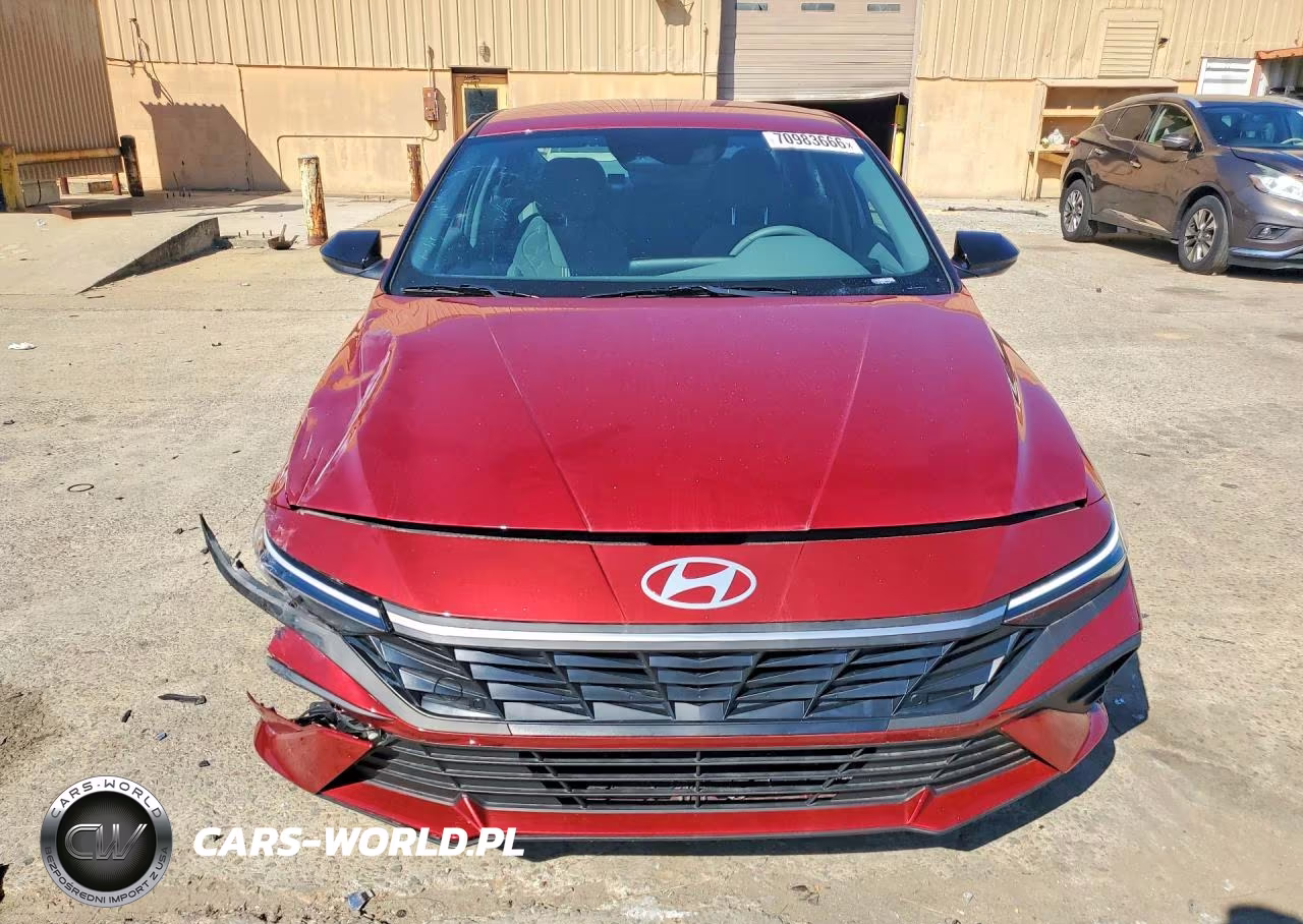 2026 Hyundai Elantra Sel Sport VIN:KMHLM4DG8TU107189 - 5