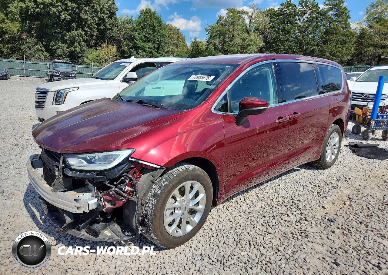 2023 Chrysler Pacifica Touring L