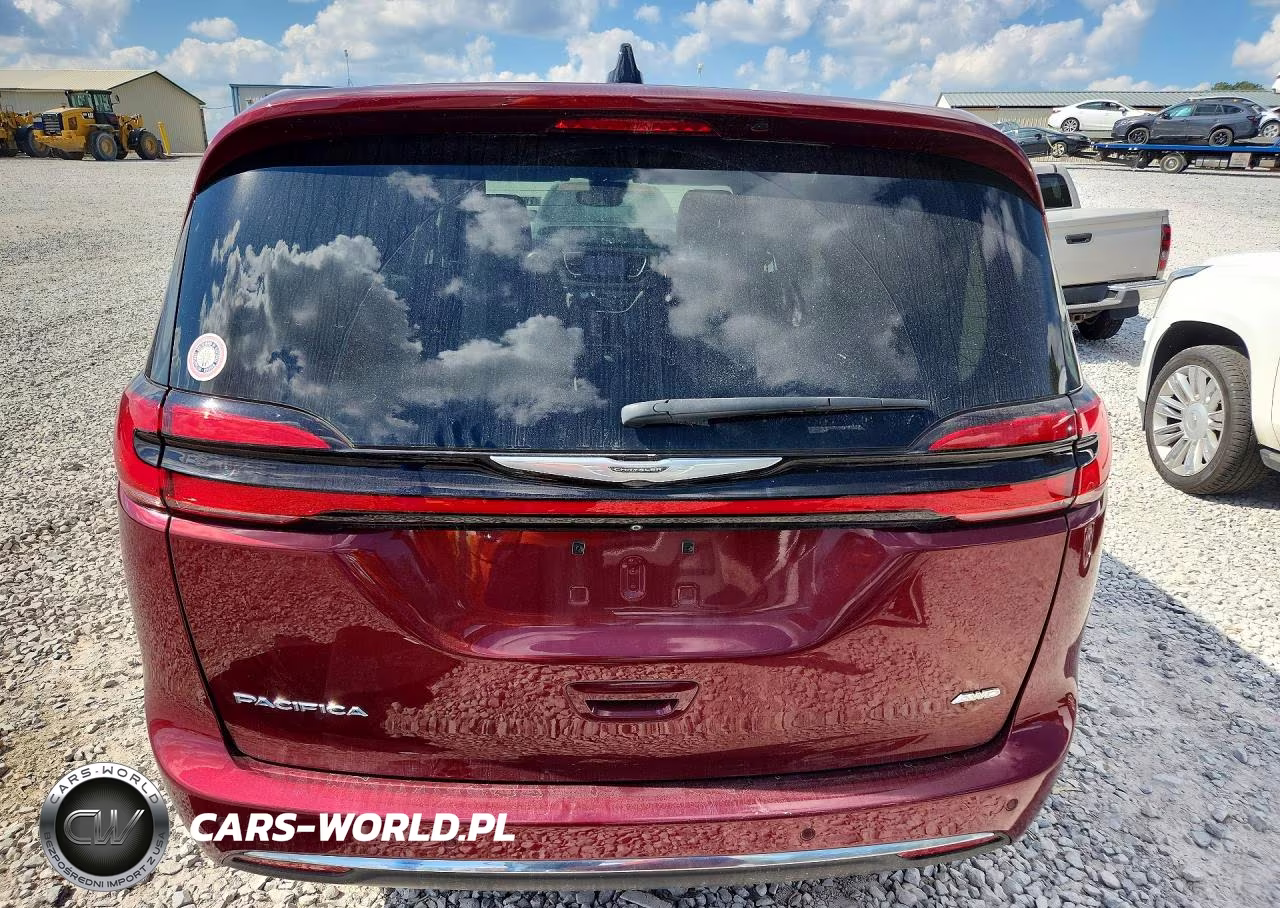 2023 Chrysler Pacifica Touring L VIN:2C4RC3BG7PR523638 - 6