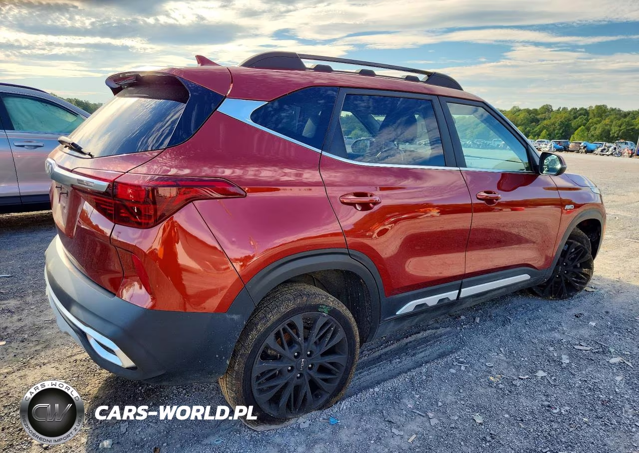 2023 Kia Seltos Nightfall VIN:KNDEUCA29P7348098 - 3