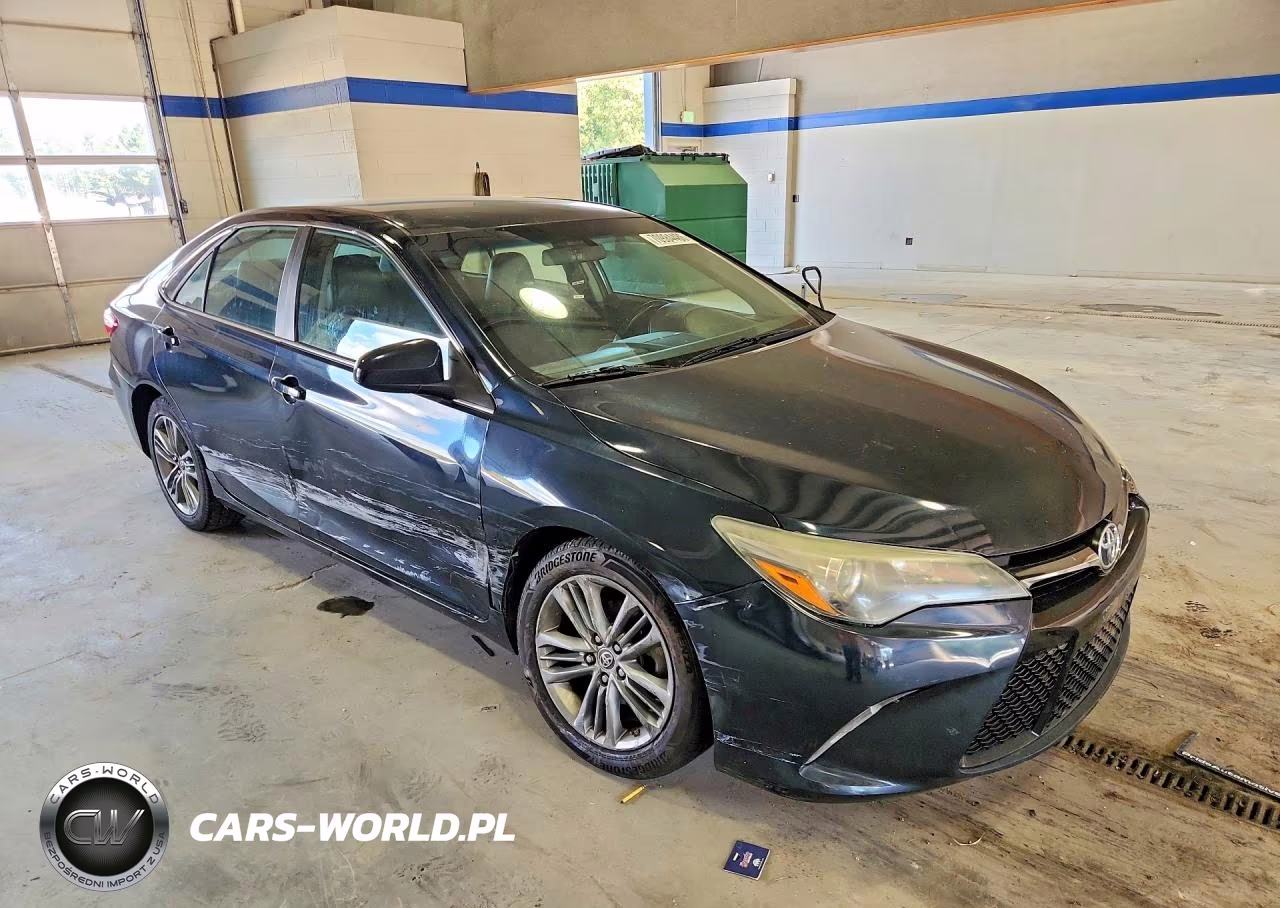 2015 Toyota Camry Se VIN:4T1BF1FKXFU492197 - 4