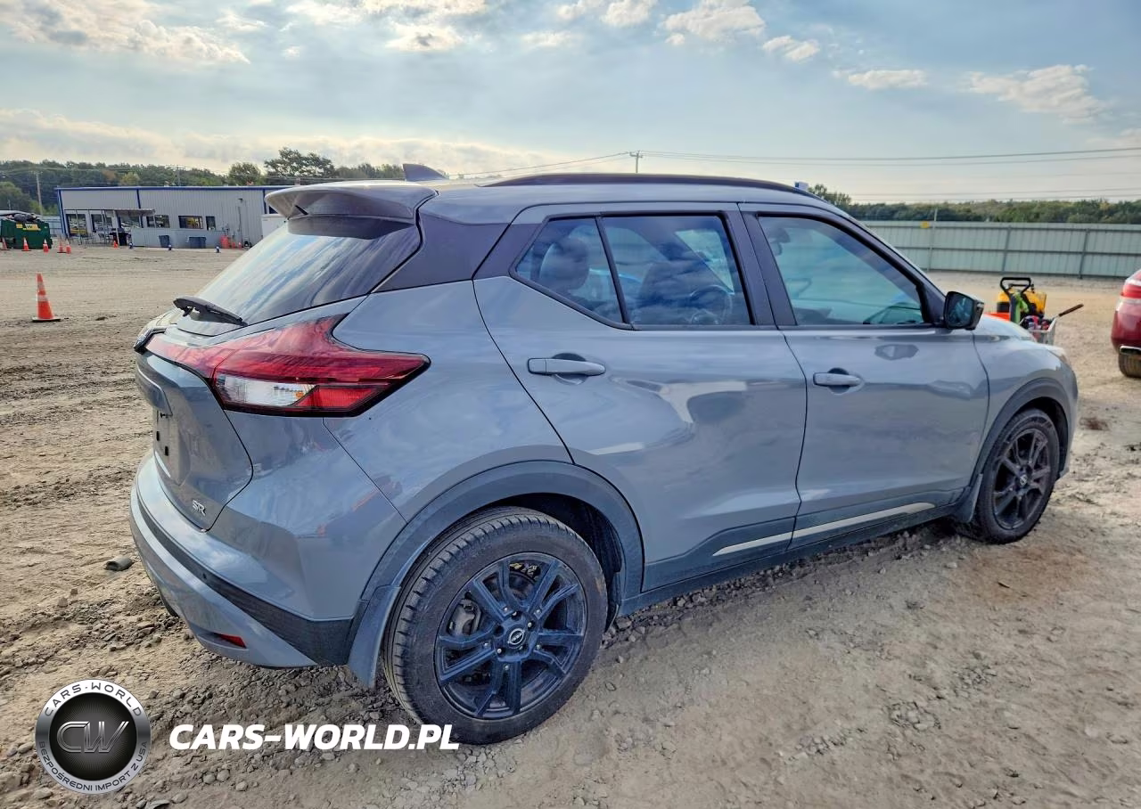 2022 Nissan Kicks Sr VIN:3N1CP5DV3NL496288 - 3
