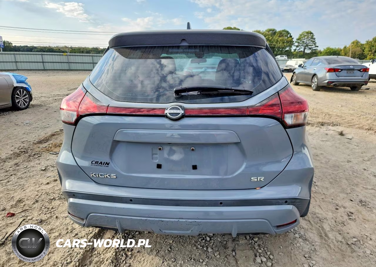 2022 Nissan Kicks Sr VIN:3N1CP5DV3NL496288 - 6