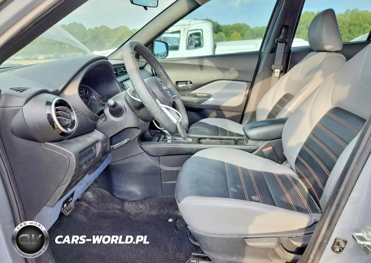 2022 Nissan Kicks Sr VIN:3N1CP5DV3NL496288 - 7