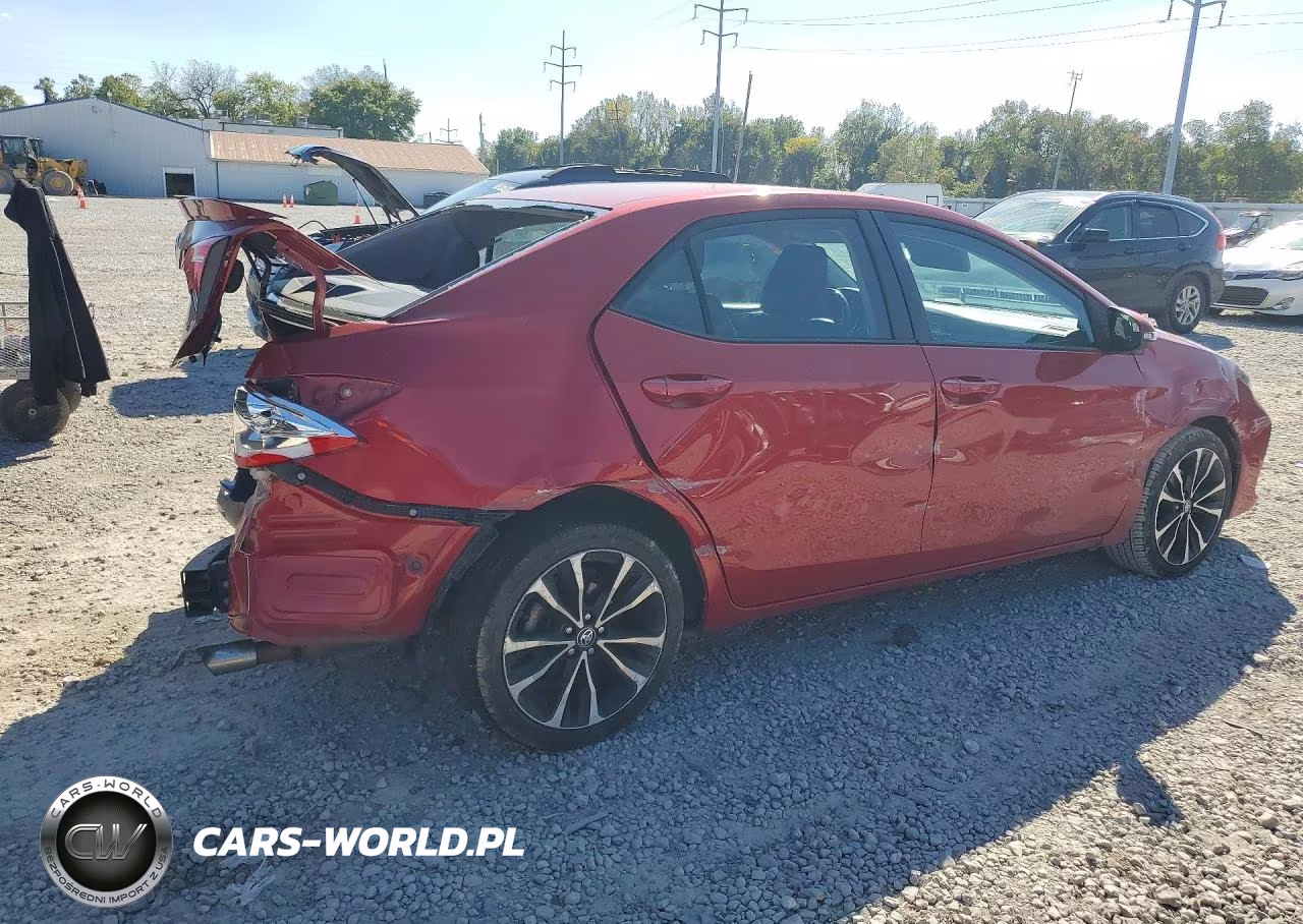 2018 Toyota Corolla Se VIN:2T1BURHEXJC073420 - 3