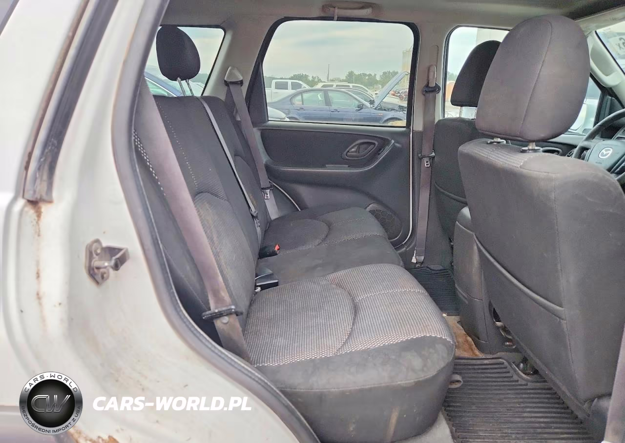 2005 Mazda Tribute S VIN:4F2YZ94195KM34963 - 10