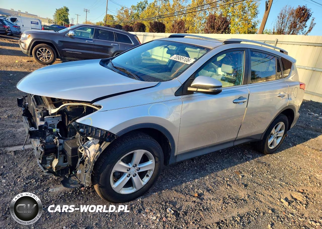 2014 Toyota Rav4 Xle – zdjęcie 1 z 14