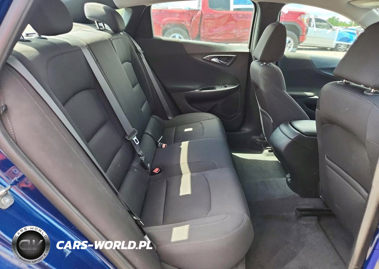 2019 Chevrolet Malibu Ls VIN:1G1ZB5ST9KF213897 - 10