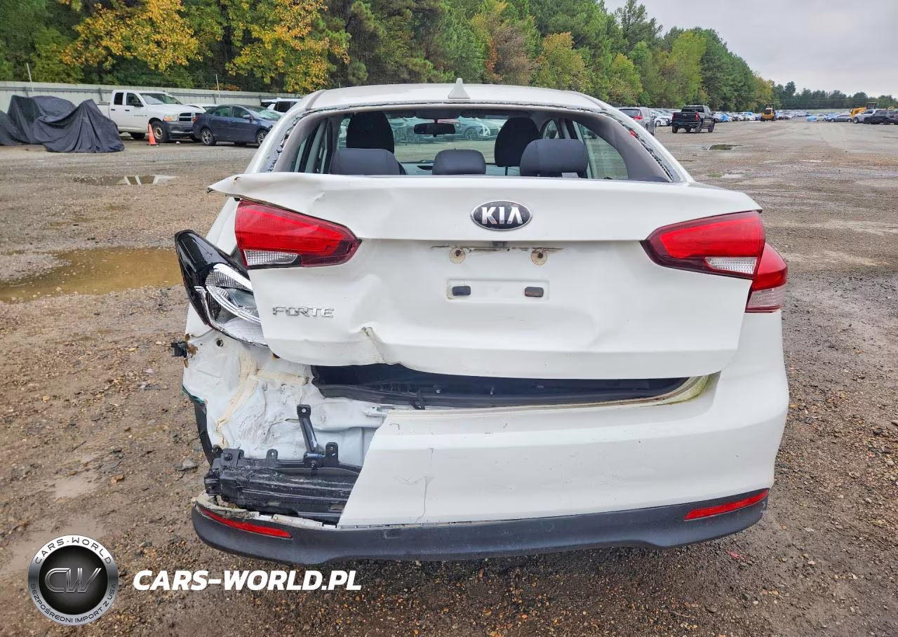 2018 Kia Forte Lx VIN:3KPFK4A76JE269989 - 6
