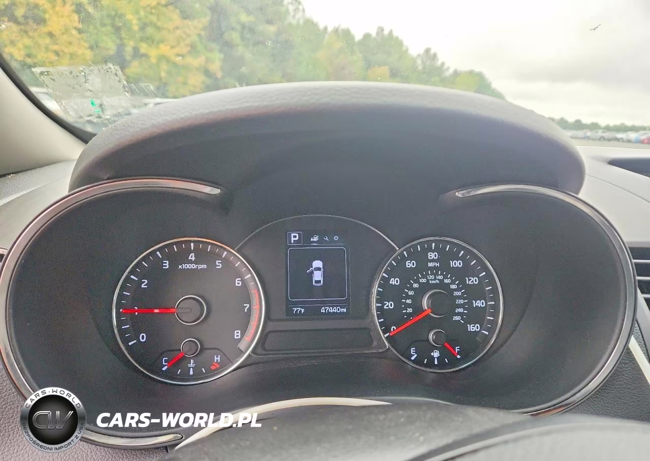 2018 Kia Forte Lx VIN:3KPFK4A76JE269989 - 9