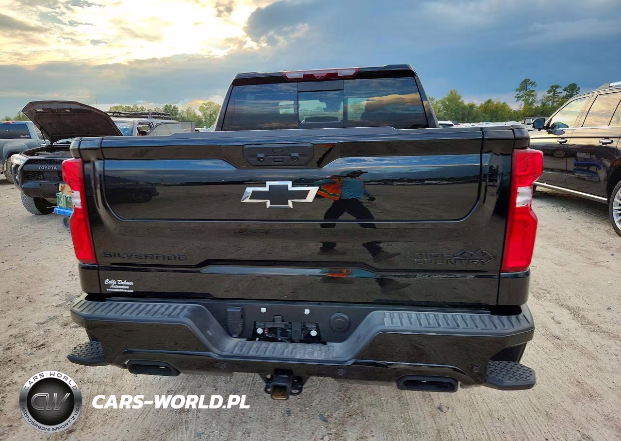 2026 Chevrolet Silverado K1500 High Country VIN:1GCUKJE83TZ367376 - 7