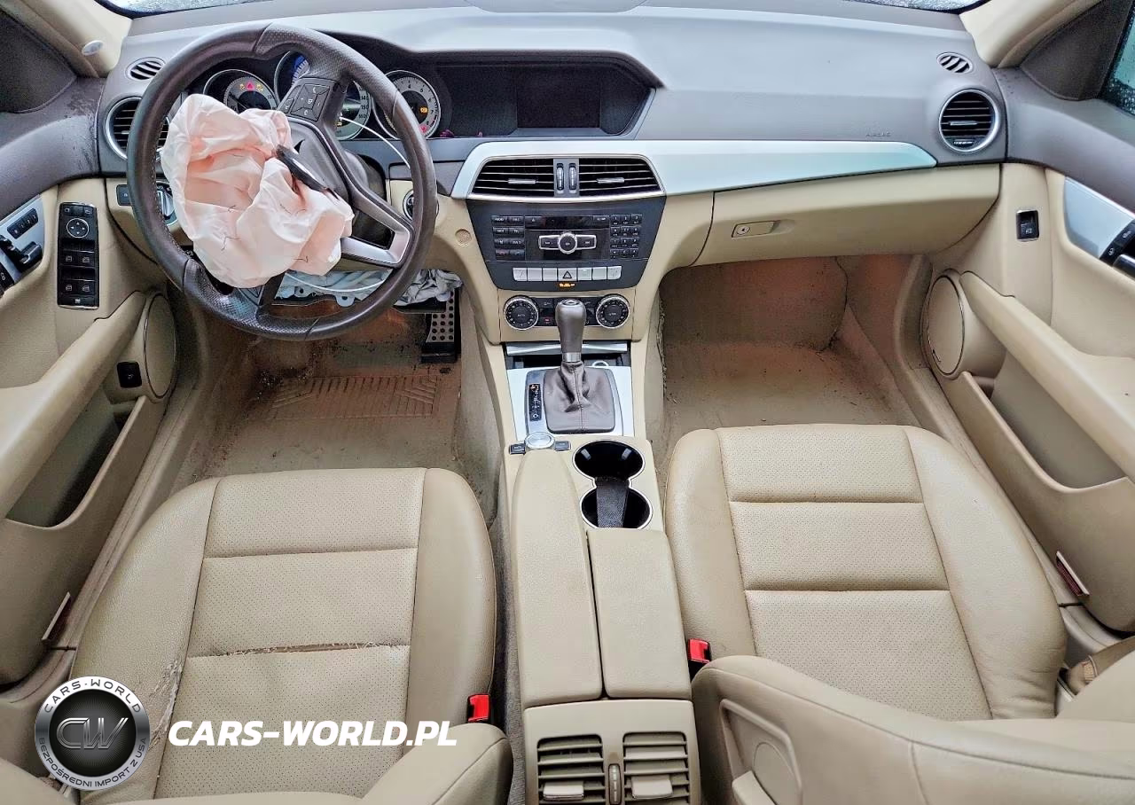 2013 Mercedes-Benz C 300 4Matic VIN:WDDGF8AB7DA822456 - 8