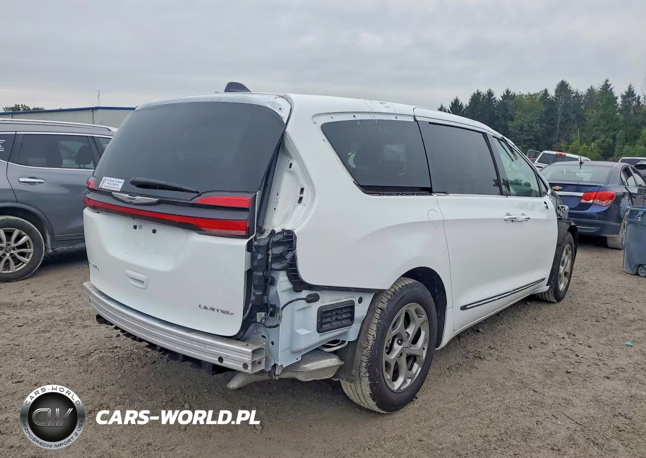 2023 Chrysler Pacifica Limited VIN:2C4RC1GG9PR593526 - 3