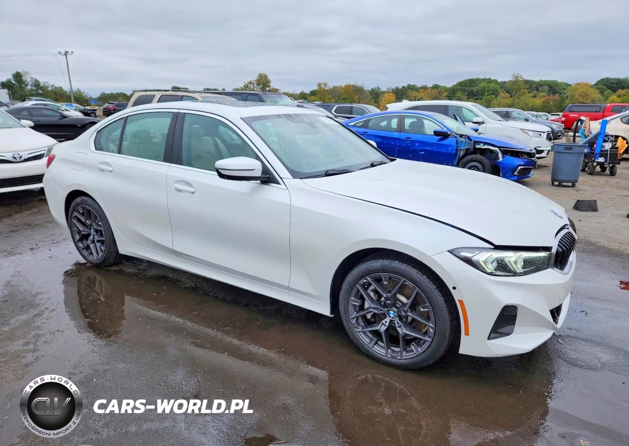 2025 BMW 330Xi VIN:3MW89CW06S8F65702 - 4