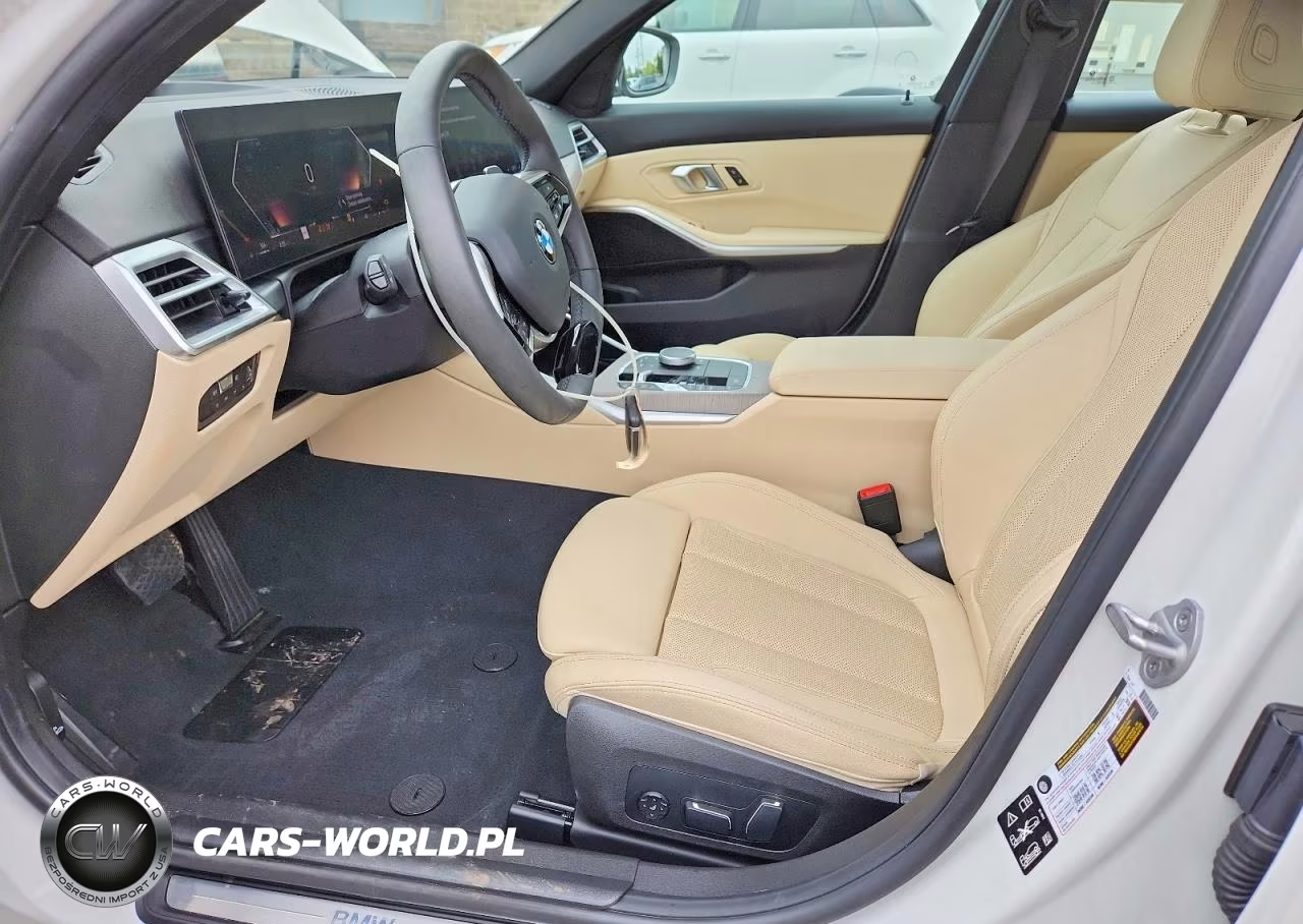 2025 BMW 330Xi VIN:3MW89CW06S8F65702 - 7