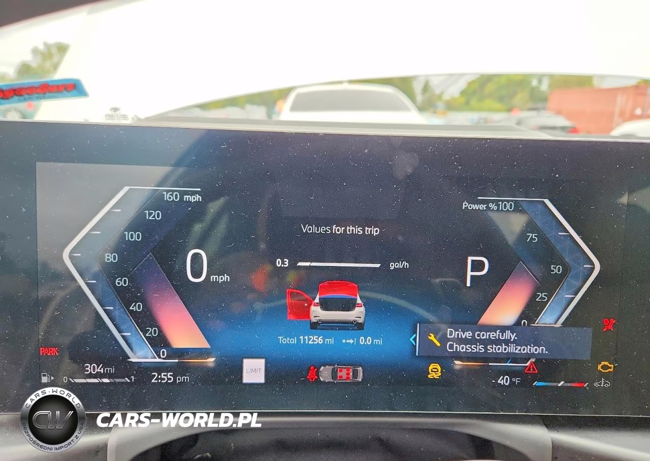 2025 BMW 330Xi VIN:3MW89CW06S8F65702 - 9