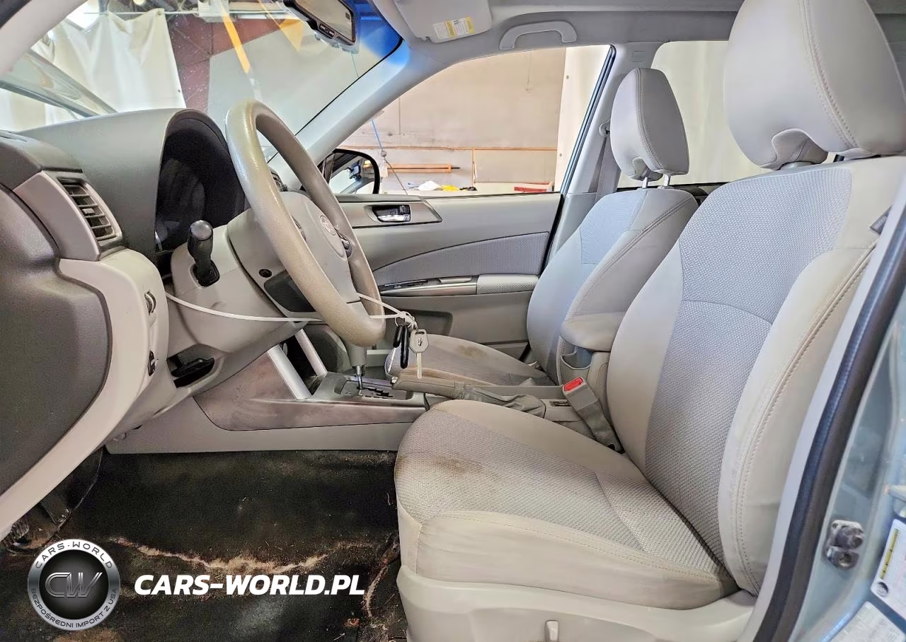 2011 Subaru Forester 2.5X Premium VIN:JF2SHADCXBH730581 - 7