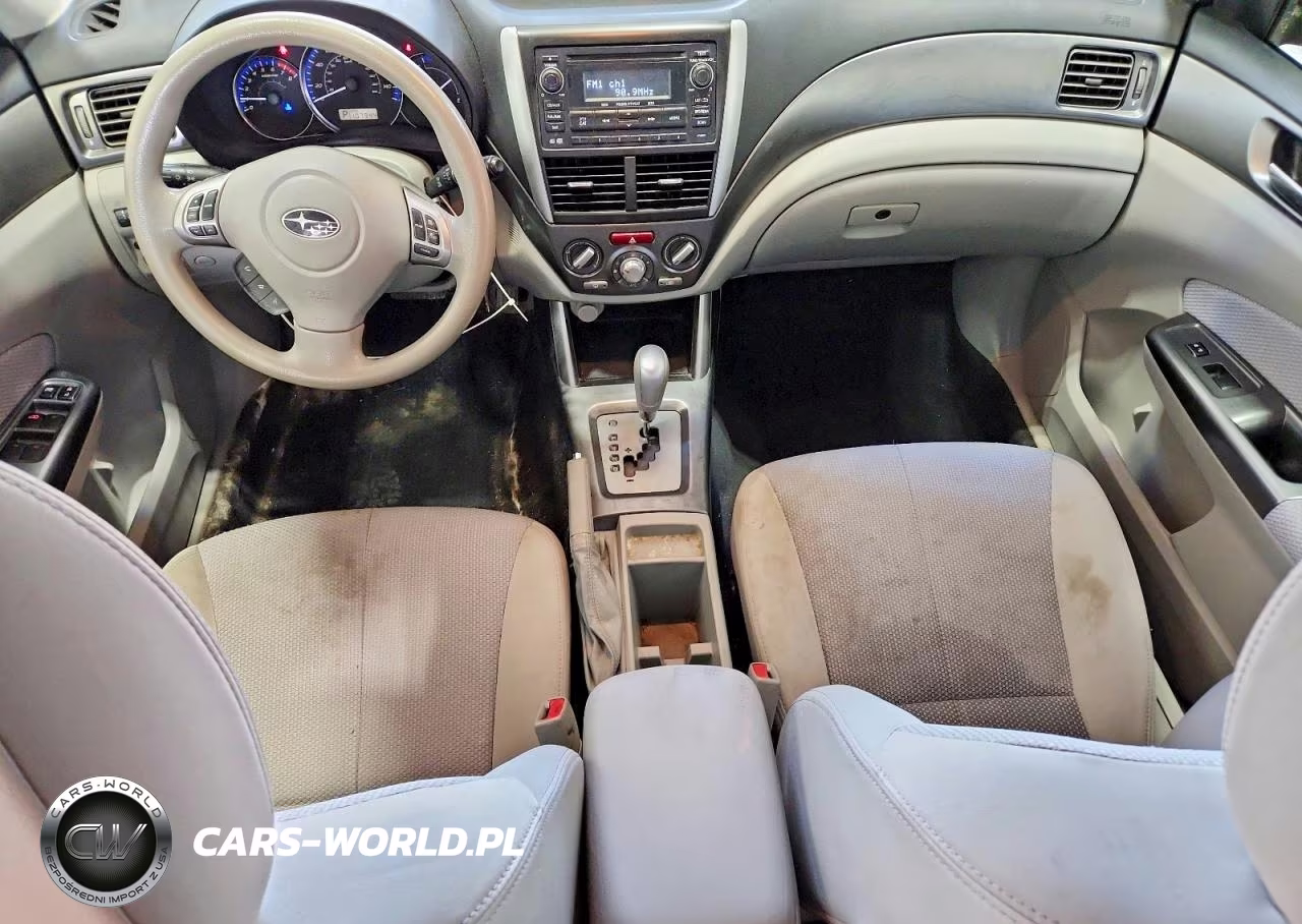 2011 Subaru Forester 2.5X Premium VIN:JF2SHADCXBH730581 - 8