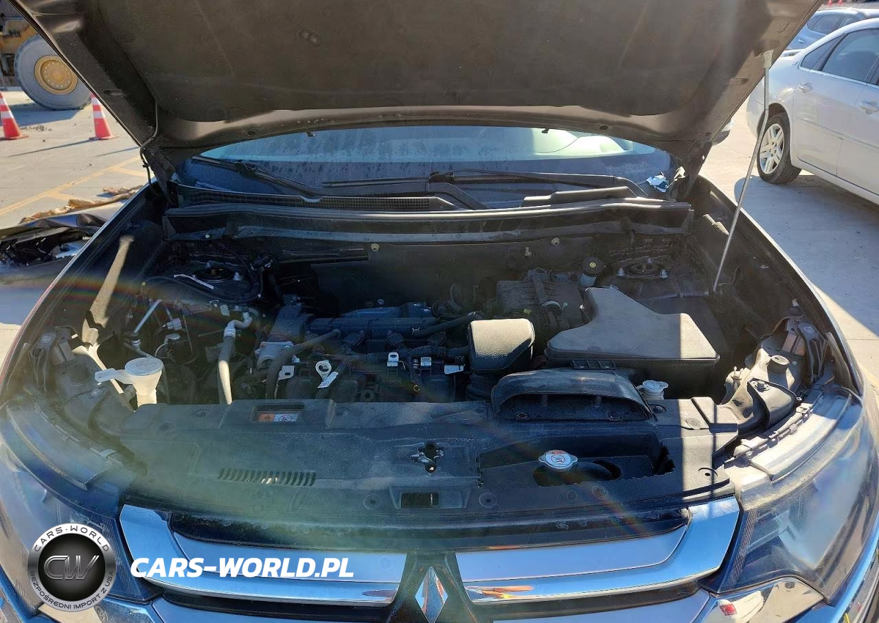 2018 Mitsubishi Outlander Se VIN:JA4AD3A30JZ014796 - 12