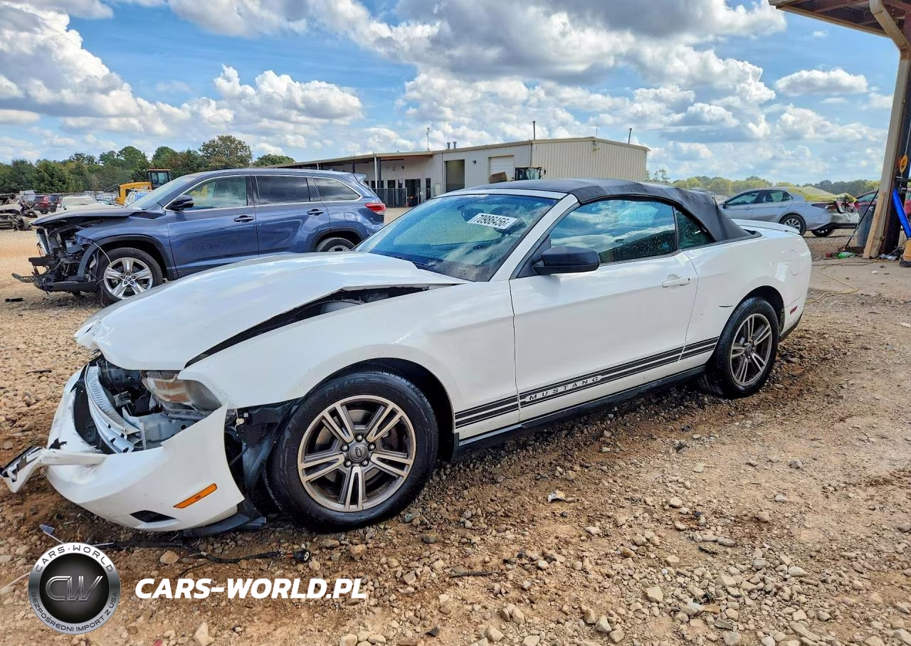 2011 Ford Mustang VIN:1ZVBP8EM6B5152494 - 1