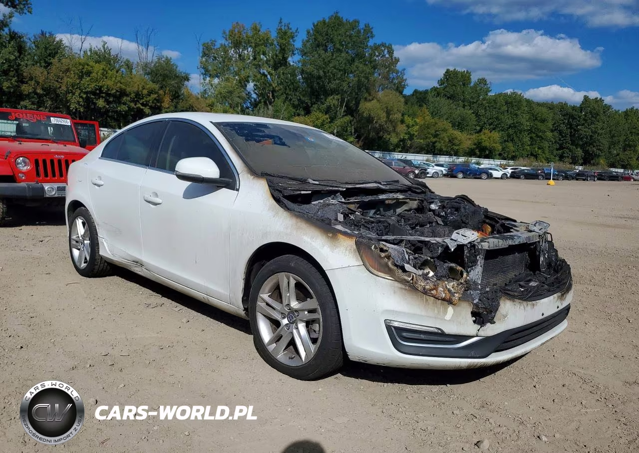 2015 Volvo S60 Premier VIN:YV140MFK4F2366276 - 4