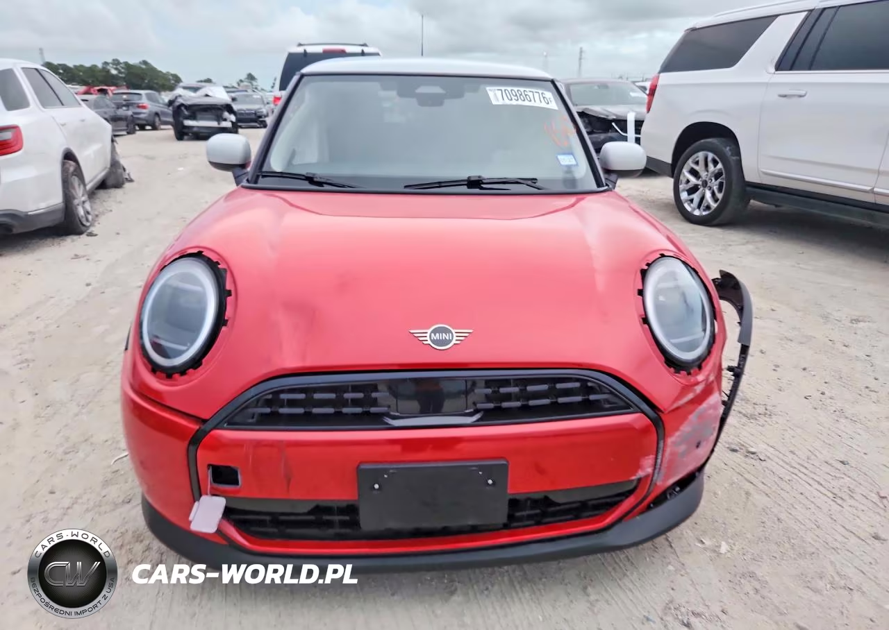2025 Mini Cooper Base VIN:WMW13GD07S2W34652 - 5