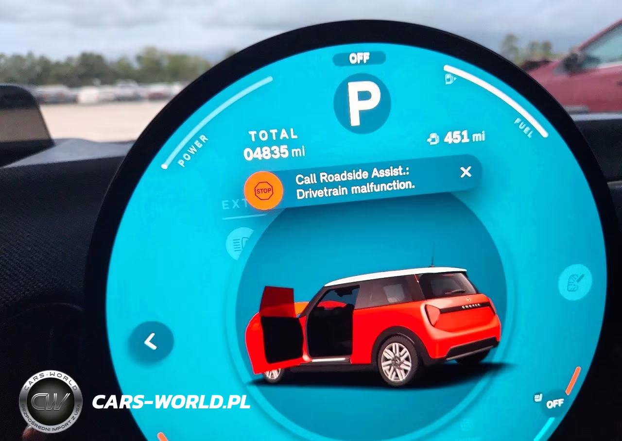 2025 Mini Cooper Base VIN:WMW13GD07S2W34652 - 9