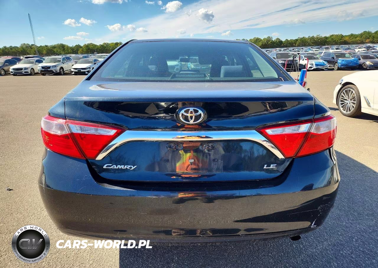 2017 Toyota Camry Le VIN:4T1BF1FK8HU271507 - 6