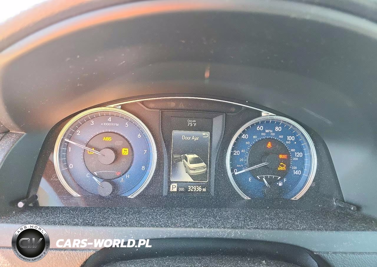 2017 Toyota Camry Le VIN:4T1BF1FK8HU271507 - 9
