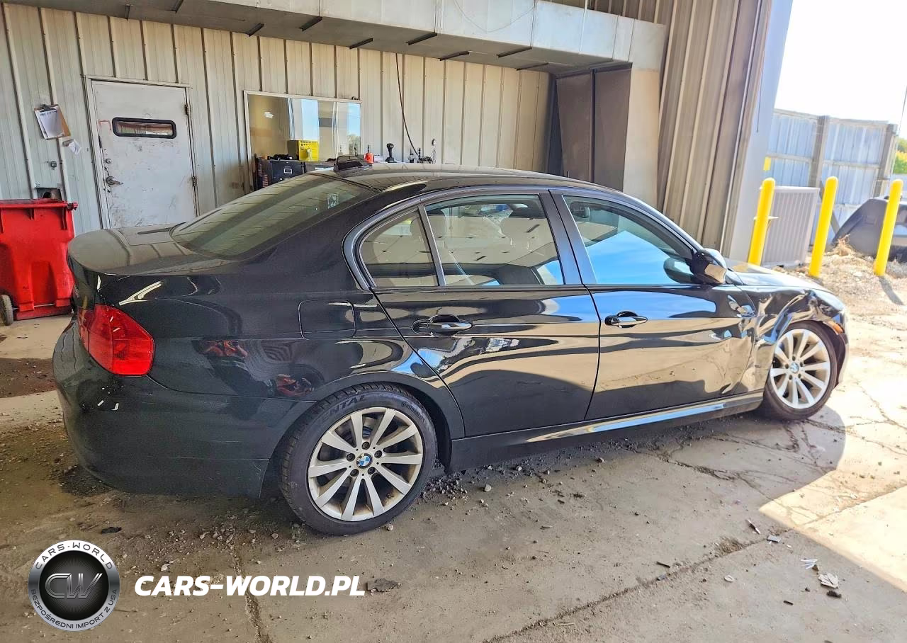 2009 BMW 328 Xi VIN:WBAPK73509A455086 - 3
