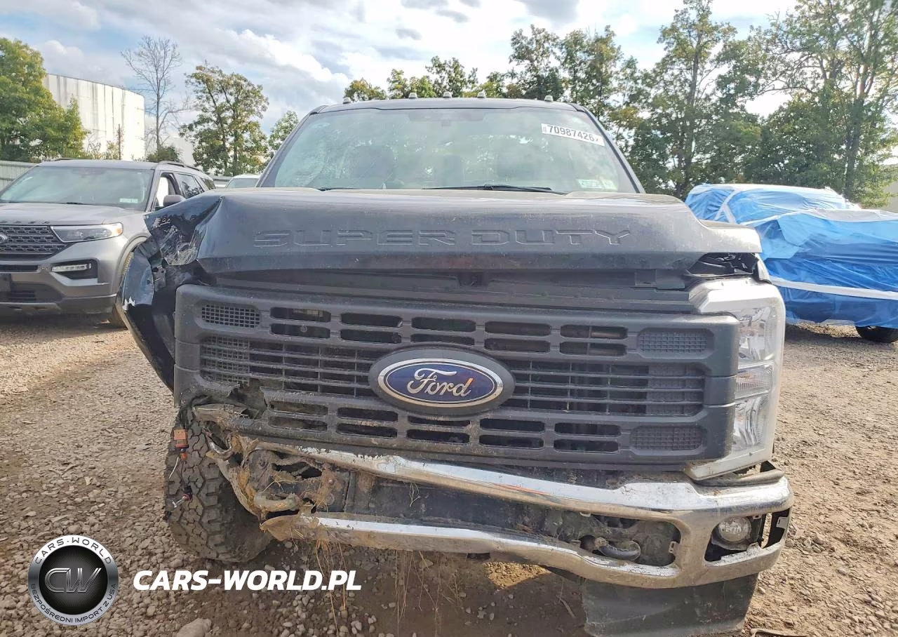 2024 Ford F250 Super Duty VIN:1FTBF2BA5REF22339 - 5