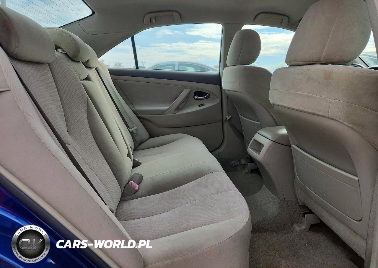 2010 Toyota Camry Base VIN:4T1BF3EKXAU561878 - 10