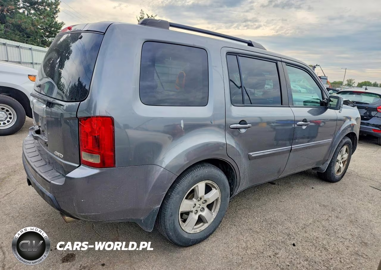 2011 Honda Pilot Exln VIN:5FNYF4H71BB012883 - 3